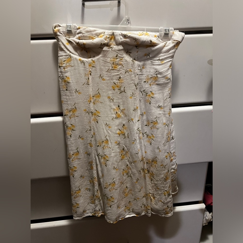American Eagle Floral Strapless Dress